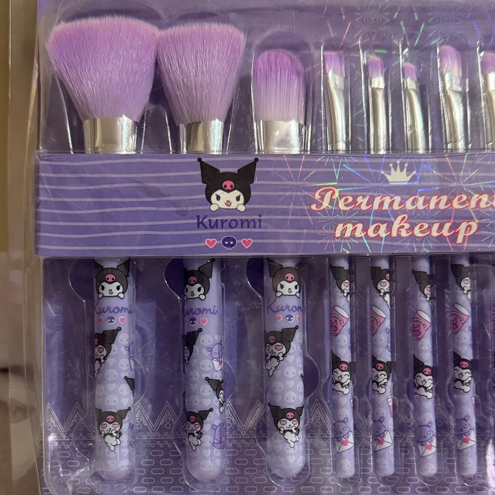 Kuromi Makeup Brush Set - - Picture 3 of 4